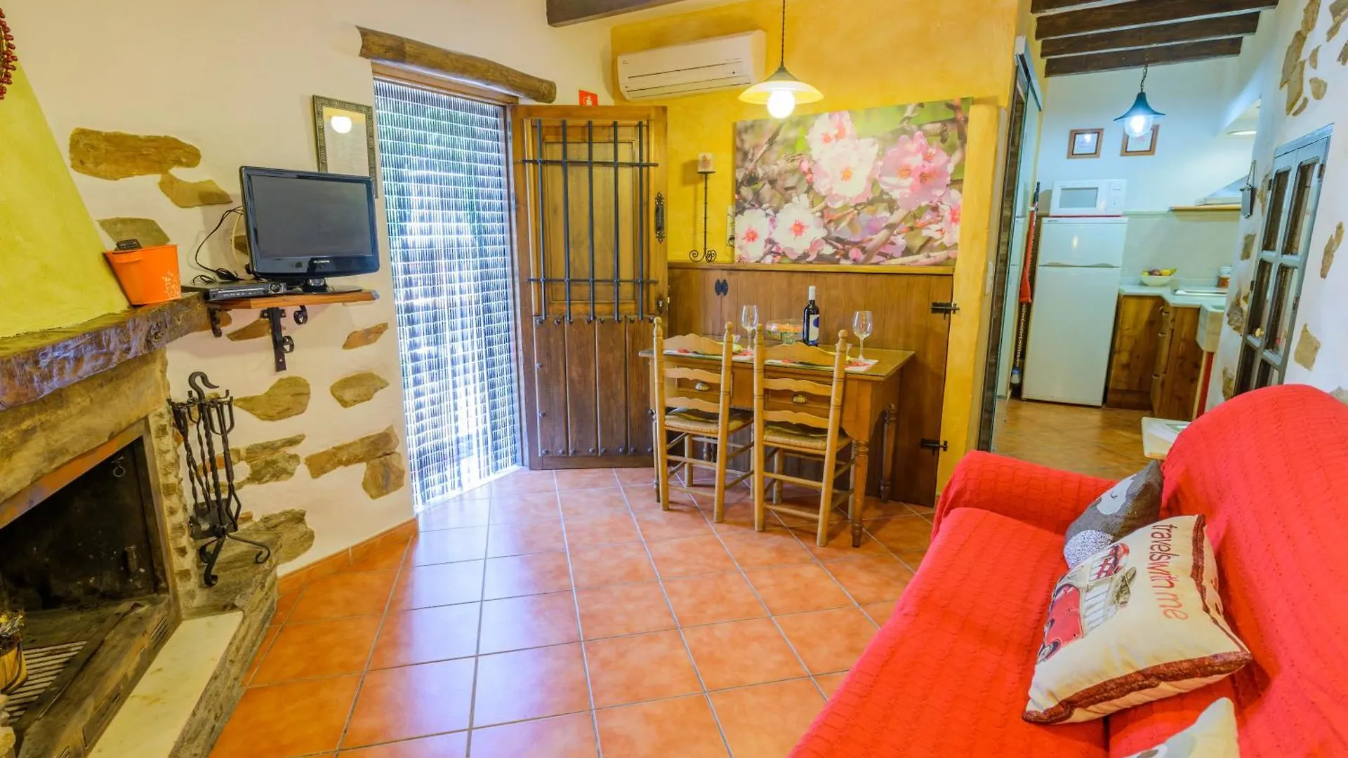 Casa Picachico Laroya